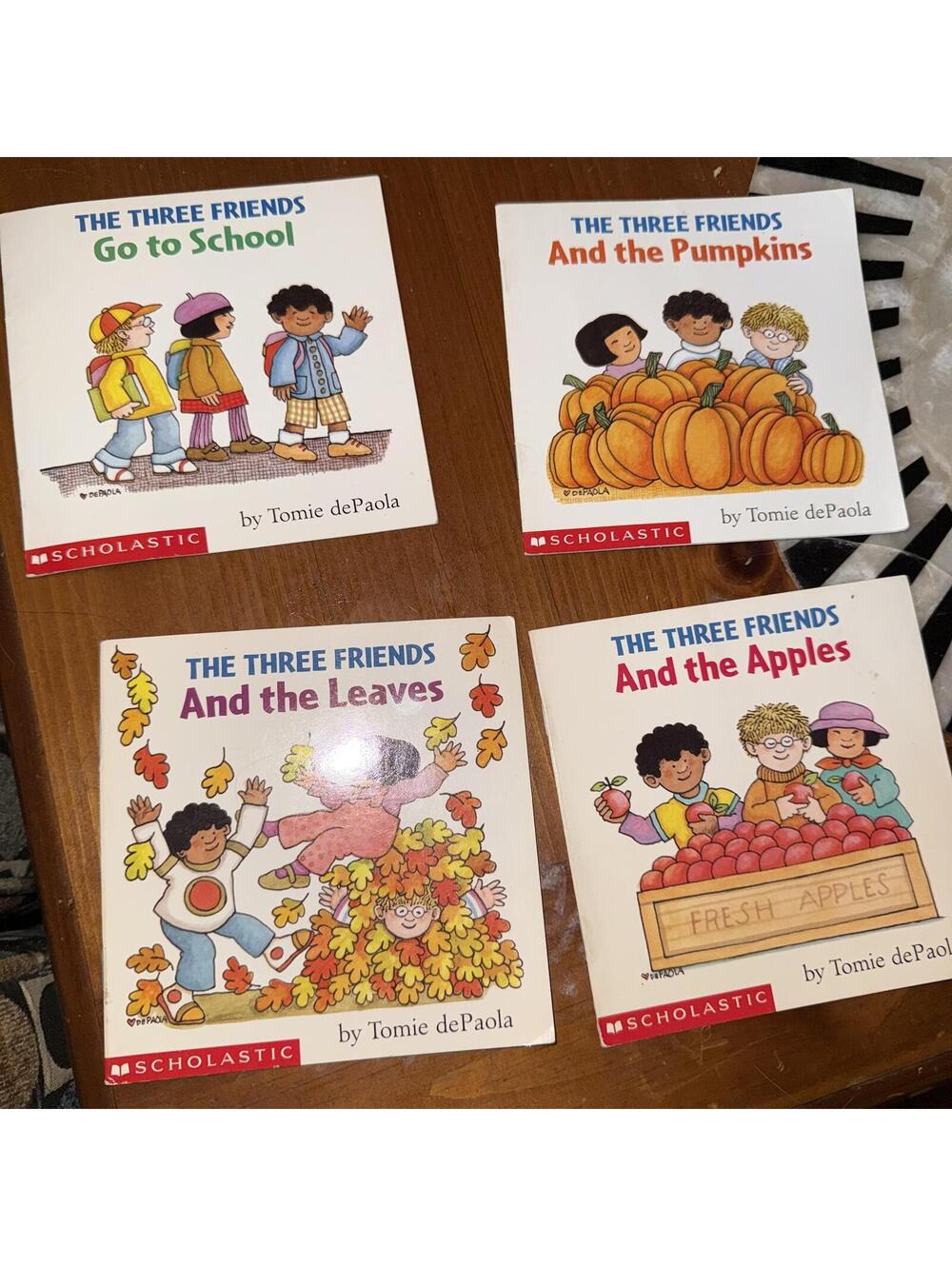 Tomie dePaola The Three Friends Book Lot of 4 Scholastic SeeSaw Early Readers